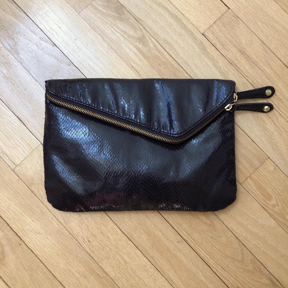 ALDO Clutch